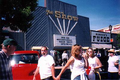 Show Theatre - The Show Street From King Chuck (newer photo)